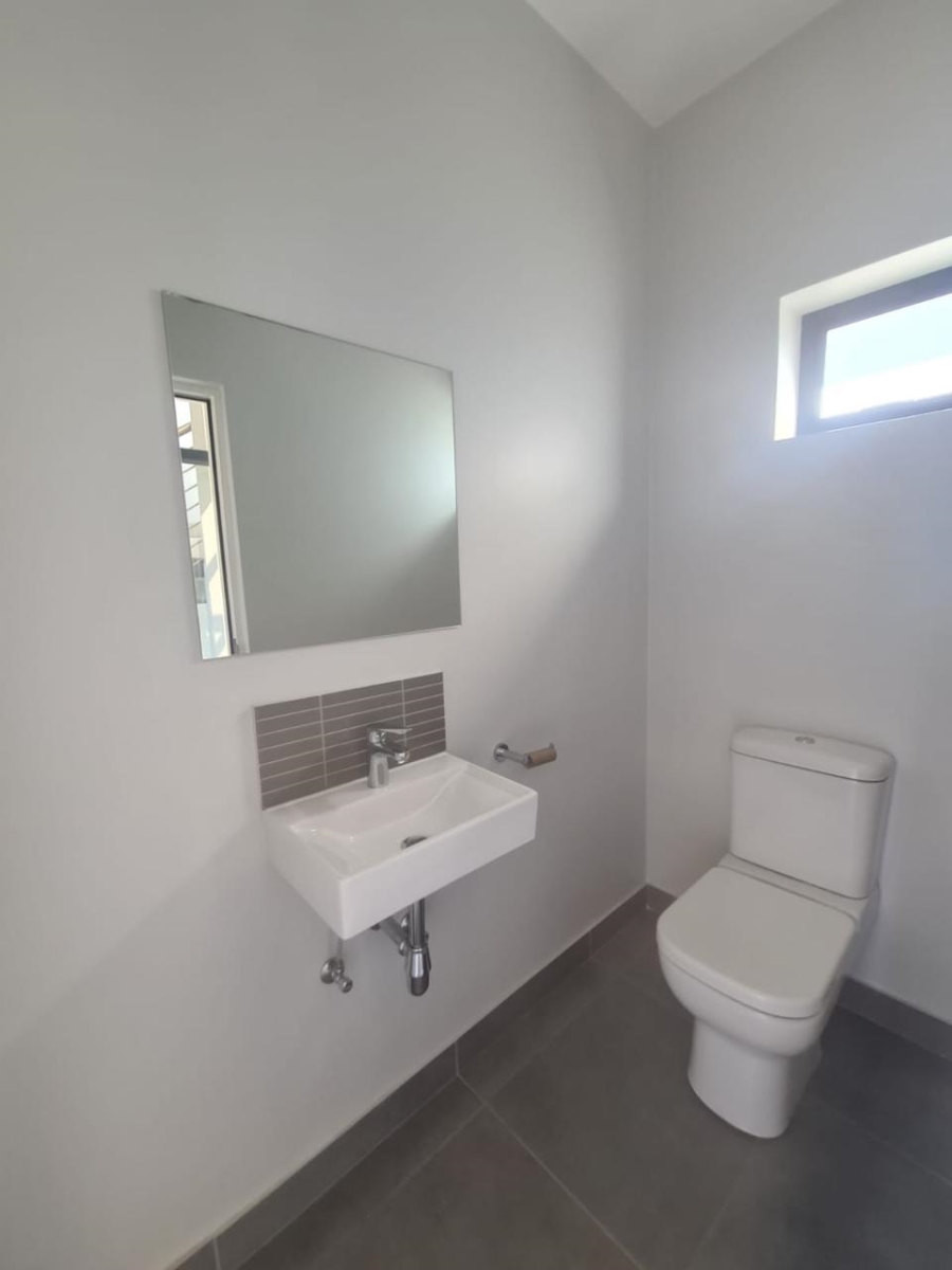 3 Bedroom Property for Sale in Hartland Lifestyle Estate Western Cape